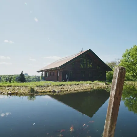 Atemberaubender Riegersburg-blick & Badeparadies *