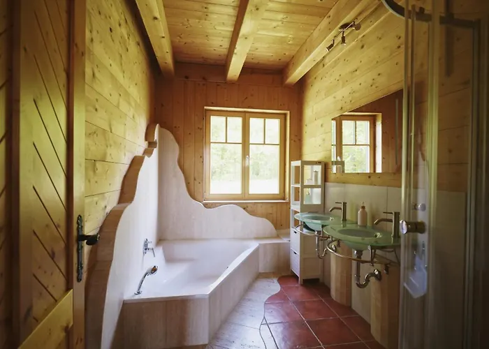 Villa Atemberaubender Riegersburg-blick & Badeparadies